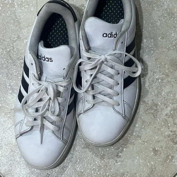 💞HP💞 adidas Grand Court Cloudfoam  Lifestyle Tennis Shoes - Picture 3 of 4